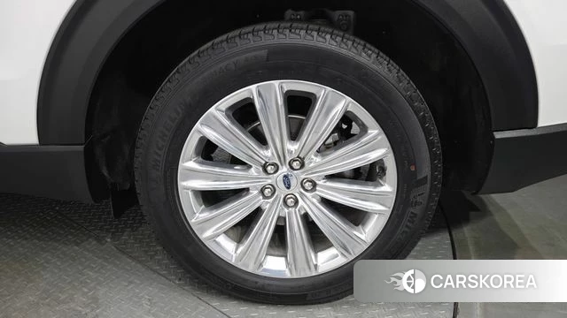 Ford Explorer 6th Generation id 3840192 из Кореи 15