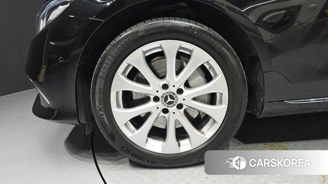 Mercedes-Benz E-Class W213 id 3879335 из Кореи 15