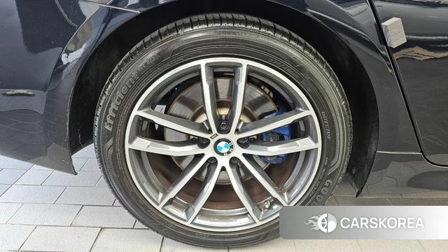 BMW 5 Series (G30) id 4727059 из Кореи 15