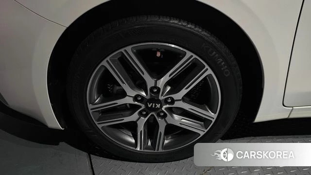 Kia Come New K3 id 3801500 из Кореи 15