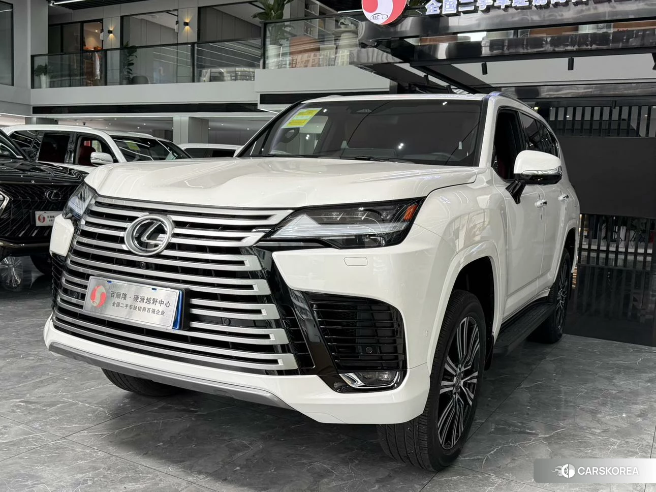 Lexus LX id 4440963 из Китая 9