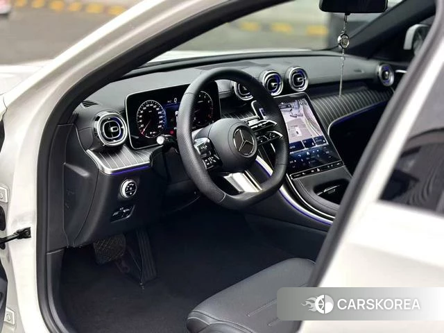 Mercedes-Benz Class C 2024 Белый из Китая, фото 5