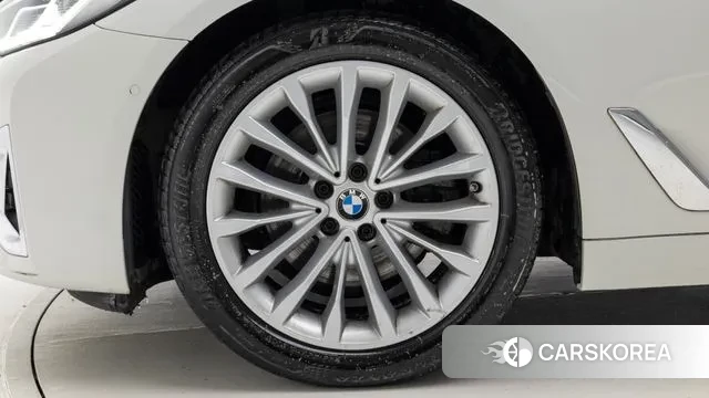 BMW 5 Series (G30) id 3615743 из Кореи 15