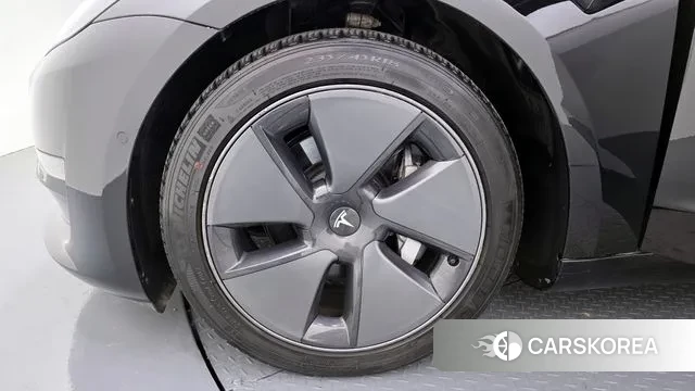 Tesla Model 3 id 3323623 из Кореи 15