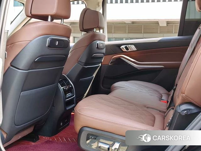 BMW X7 id 4257132 из Китая 18
