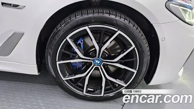 BMW 5 Series (G30) id 2700153 из Кореи 15