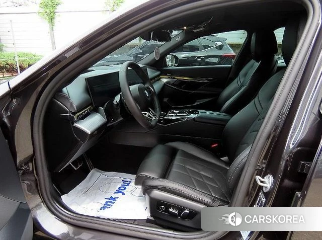 BMW 5 Series (G60) id 4571185 из Кореи 15