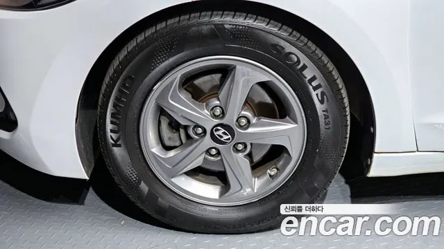 Hyundai Avante AD id 2285023 из Кореи 15