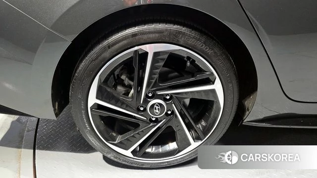 Hyundai Avante (CN7) id 3940683 из Кореи 15