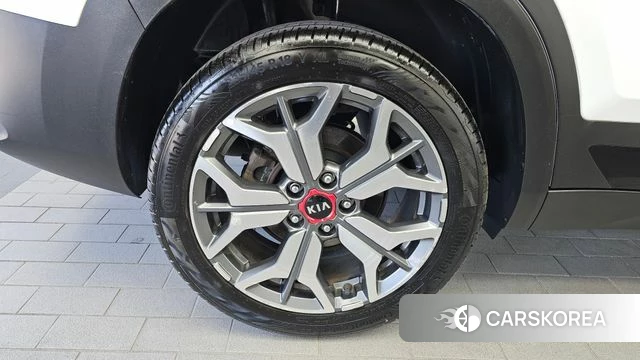 Kia Seltos id 4943191 из Кореи 29
