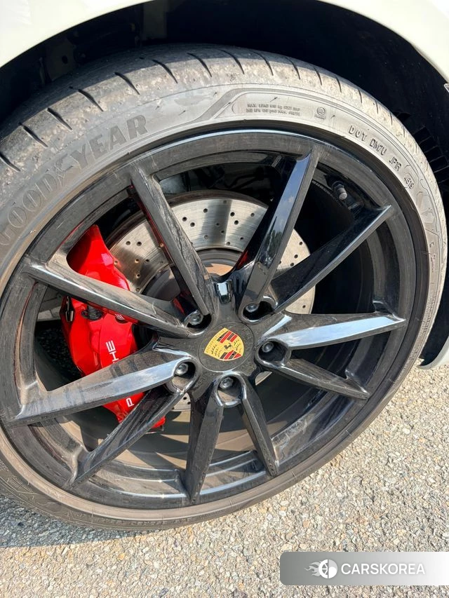 Porsche 911(992) id 4724208 из Кореи 11