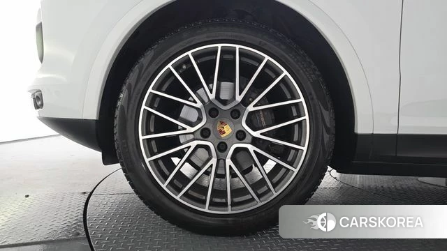 Porsche Cayenne (PO536) id 4496048 из Кореи 32