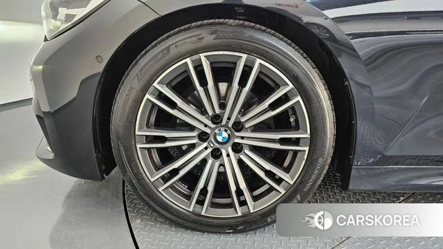 BMW 3 Series (G20) id 3852891 из Кореи 15