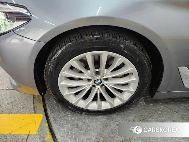 BMW 5 Series (G30) id 4662992 из Кореи 15