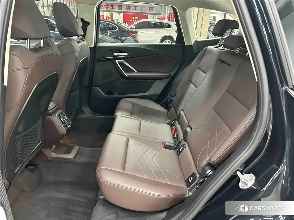 BMW X1 id 4570548 из Китая 21