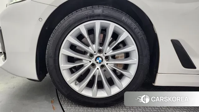 BMW 5 Series (G30) id 2980352 из Кореи 15