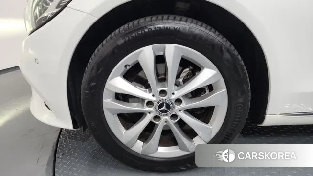 Mercedes-Benz C-Class W205 id 3324466 из Кореи 15