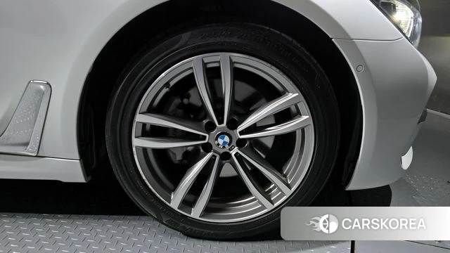 BMW 7 Series (G11) id 3801696 из Кореи 15