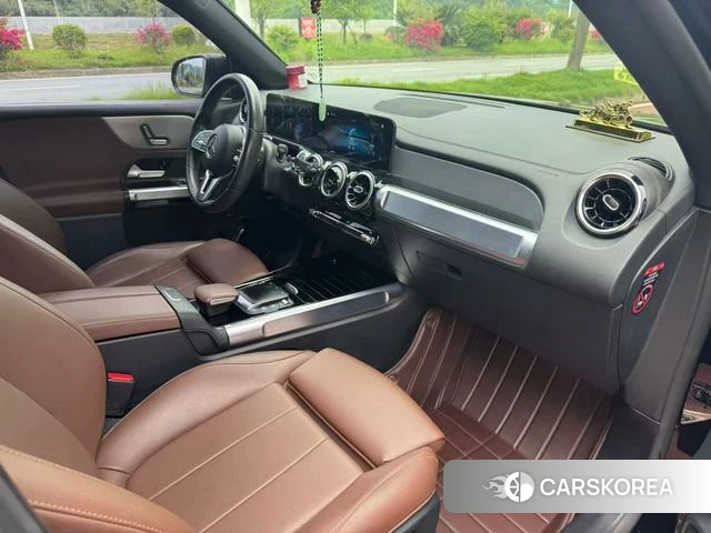 Mercedes-Benz GLB 2021 Черный из Китая, фото 5