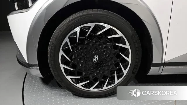 Hyundai Ionic 5 id 3625190 из Кореи 15