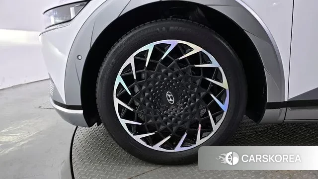 Hyundai Ionic 5 id 3242360 из Кореи 15