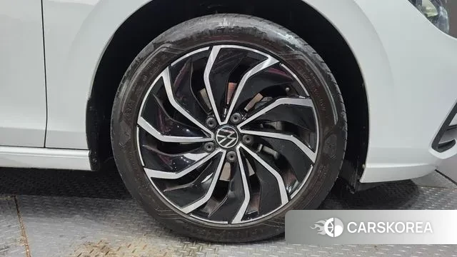 Volkswagen Golf 8th Generation id 3654119 из Кореи 15