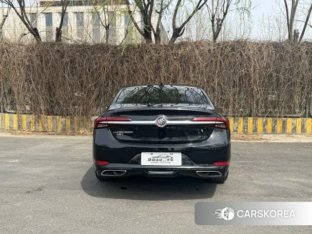 Buick Lacrosse id 4212738 из Китая 12