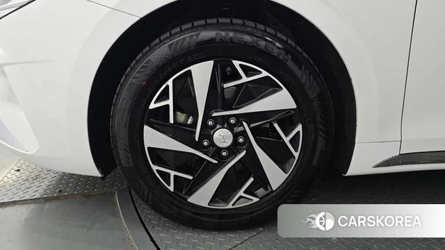 Hyundai The New Grandeur IG Hybrid id 4293236 из Кореи 29