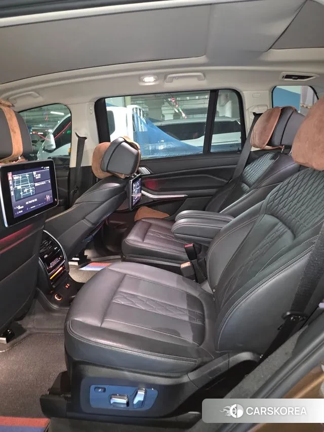 BMW X7 (G07) 2020 Коричневый из Кореи, фото 5