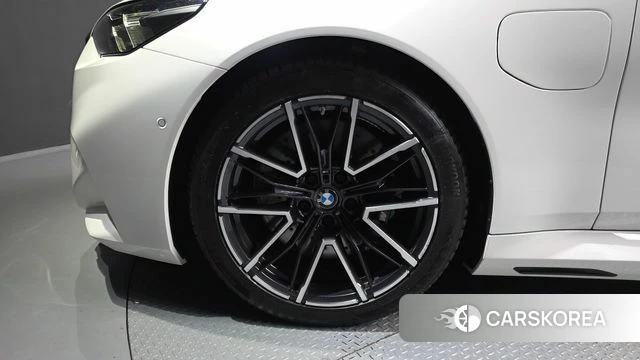 BMW M5 (G90) id 4548603 из Кореи 28