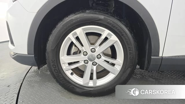 Audi Q3 (F3) id 4350661 из Кореи 25