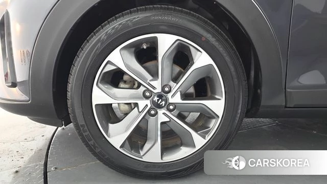 Kia Stonic id 4525899 из Кореи 15