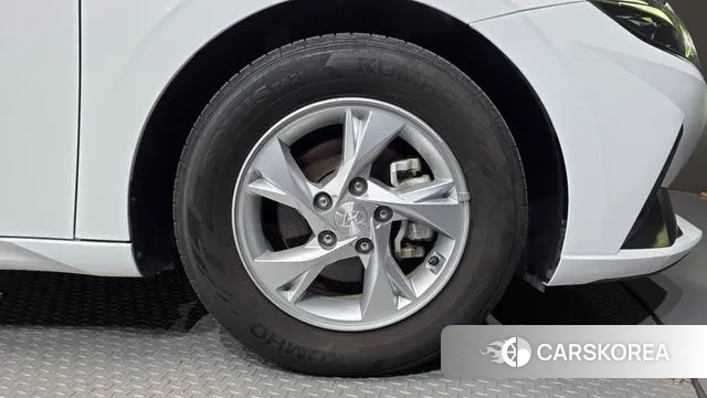 Hyundai Avante (CN7) id 3208195 из Кореи 15