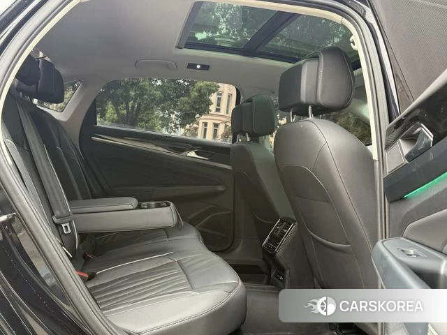 Volkswagen Passat id 4259029 из Китая 19
