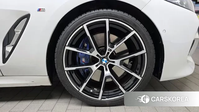 BMW 8 Series (G15) id 3348981 из Кореи 15