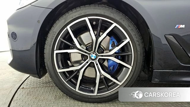 BMW 5 Series (G30) id 3838564 из Кореи 15