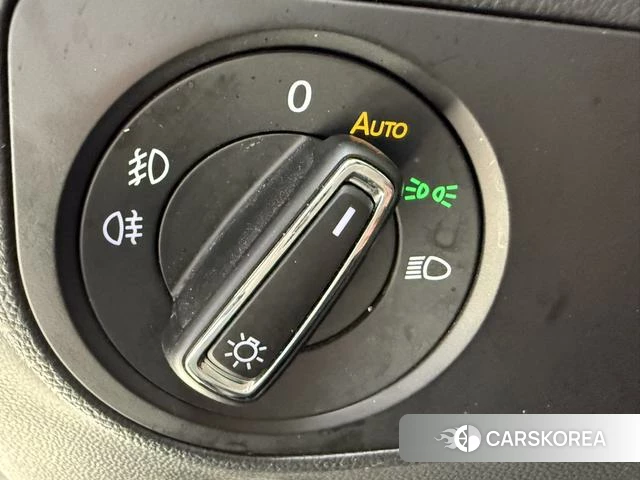 Volkswagen Tiguan L id 4198951 из Китая 19