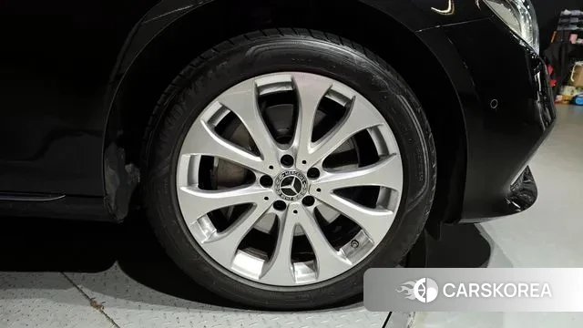 Mercedes-Benz E-Class W213 id 3412938 из Кореи 15