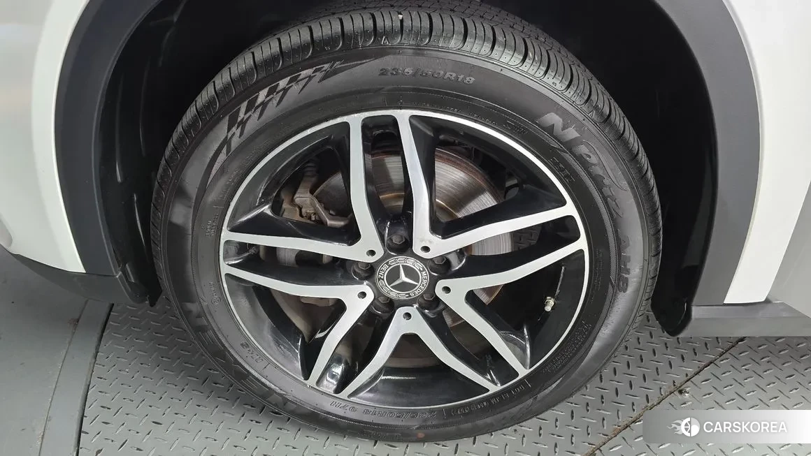 Mercedes-Benz GLA-Class X156 id 2019505 из Кореи 15