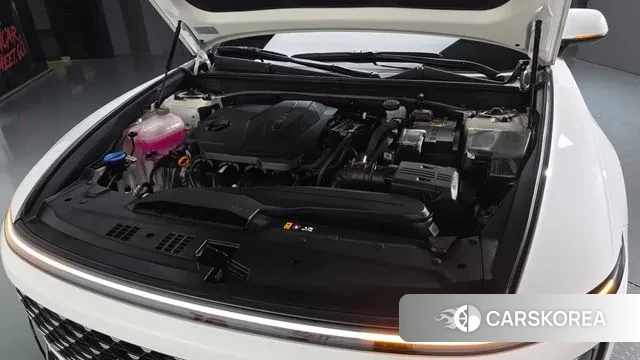 Hyundai Grandeur (GN7) id 3299528 из Кореи 15