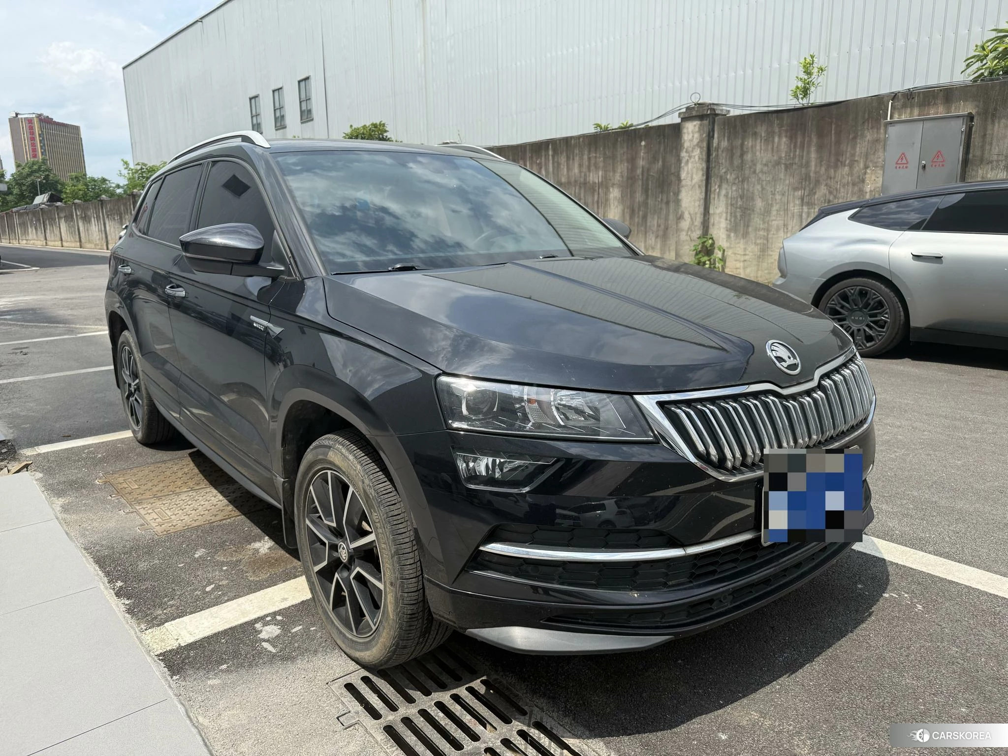 Skoda Krok 2022 Черный из Китая, фото 6