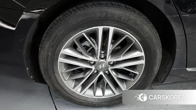 Hyundai Grandeur IG id 3000188 из Кореи 15