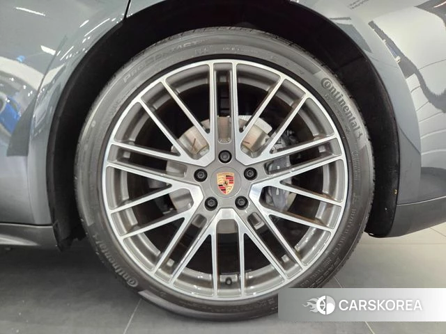 Porsche Panamera (976) id 4532883 из Кореи 7