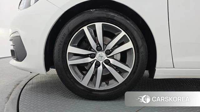 Peugeot 308 second generation id 4430397 из Кореи 15