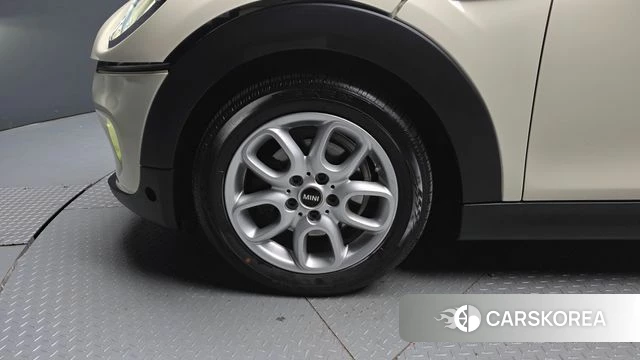 Mini Cooper id 3900001 из Кореи 14