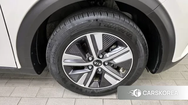 Kia The New Niro id 3390755 из Кореи 15