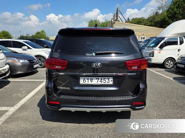 Kia The New Carnival id 4733021 из Кореи 15