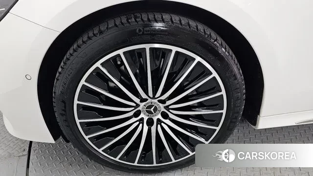 Mercedes-Benz E-Class W214 id 3006769 из Кореи 15