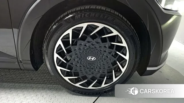 Hyundai Ionic 5 id 3467532 из Кореи 15