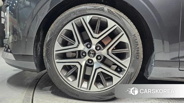 Hyundai Grandeur (GN7) id 4487992 из Кореи 25